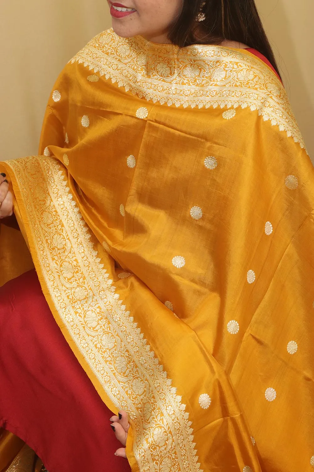 Elegant  Yellow Handloom Banarasi Pure Katan Silk Dupatta