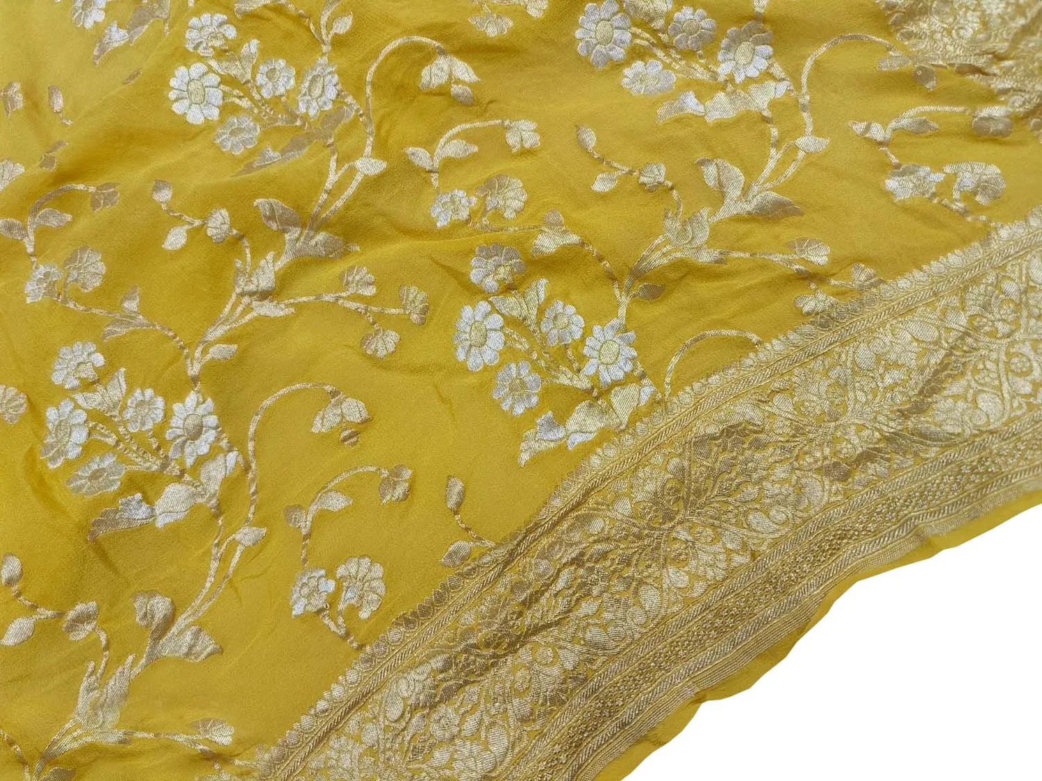 Yellow Banarasi Georgette Saree - Handloom Pure Elegance